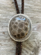 Load image into Gallery viewer, Petoskey Stone Burst Bolo Tie