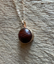 Load image into Gallery viewer, Yellow Gold Lake Superior Agate Necklace
