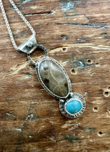 Load image into Gallery viewer, Large Leland Blue/ Petoskey Stone Fly Fishing Necklace
