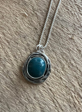 Load image into Gallery viewer, Leland Blue Nest Necklace
