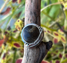 Load image into Gallery viewer, Petoskey Stone Feather Ring- Size 8.5
