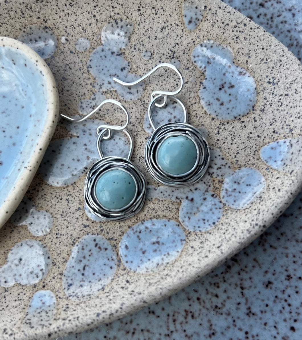 Nest Leland Blue Drops