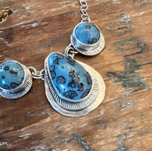 Load image into Gallery viewer, Leland Triple Stone Necklace
