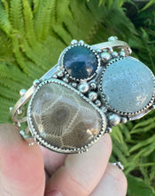 Load image into Gallery viewer, Triple Stone Bubble Cuff
