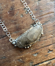 Load image into Gallery viewer, Horizontal Petoskey Stone Statement Necklace
