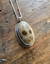 Load image into Gallery viewer, Petoskey Stone Necklace
