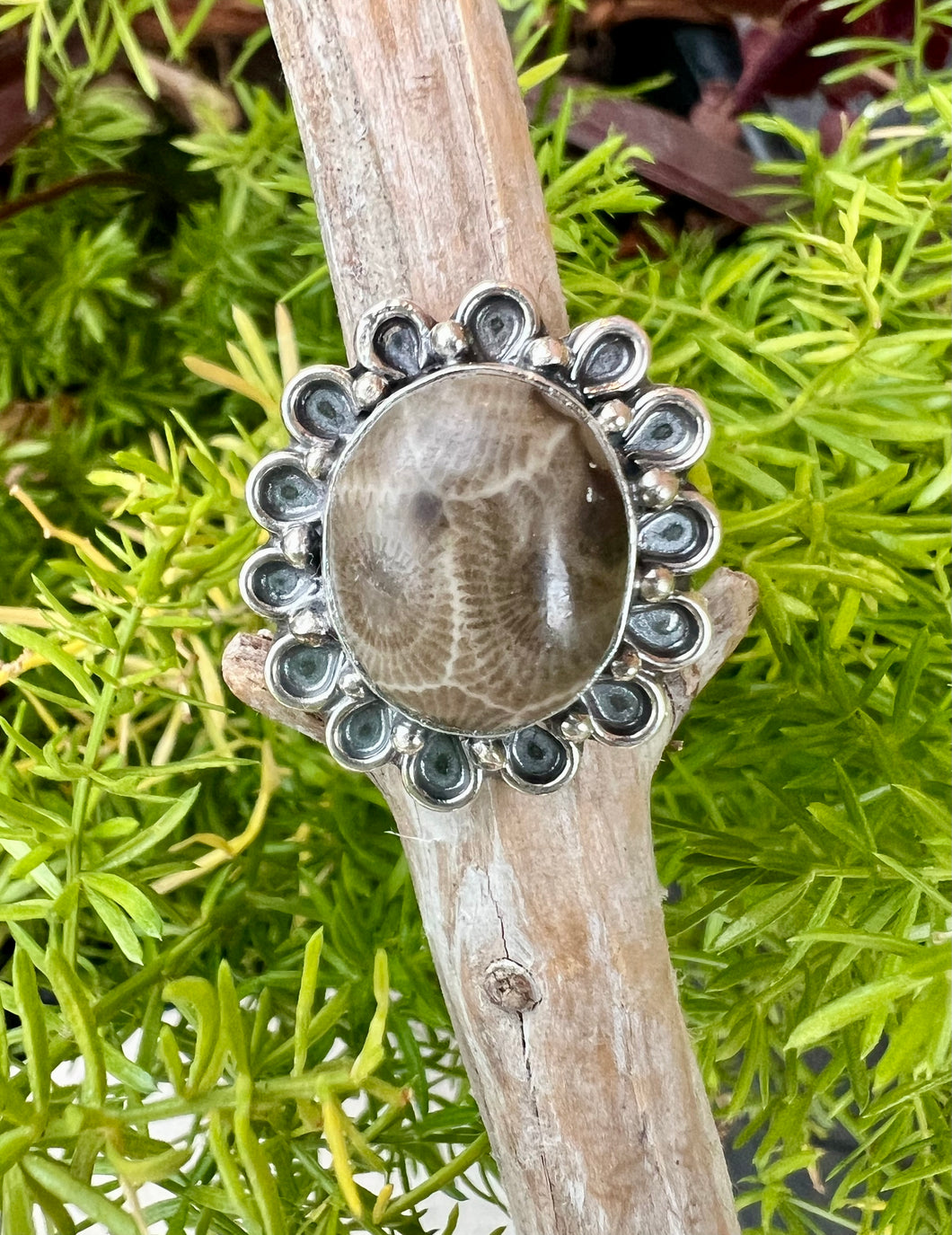 Petoskey Stone Dune Flower Ring