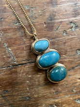 Load image into Gallery viewer, Yellow Gold Triple Stone Cairn Necklace
