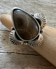 Load image into Gallery viewer, Boho Burst Petoskey Stone Ring
